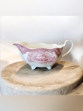 Vintage Johnson Brothers gravy boat from the Old Britain Castles Pink Collection